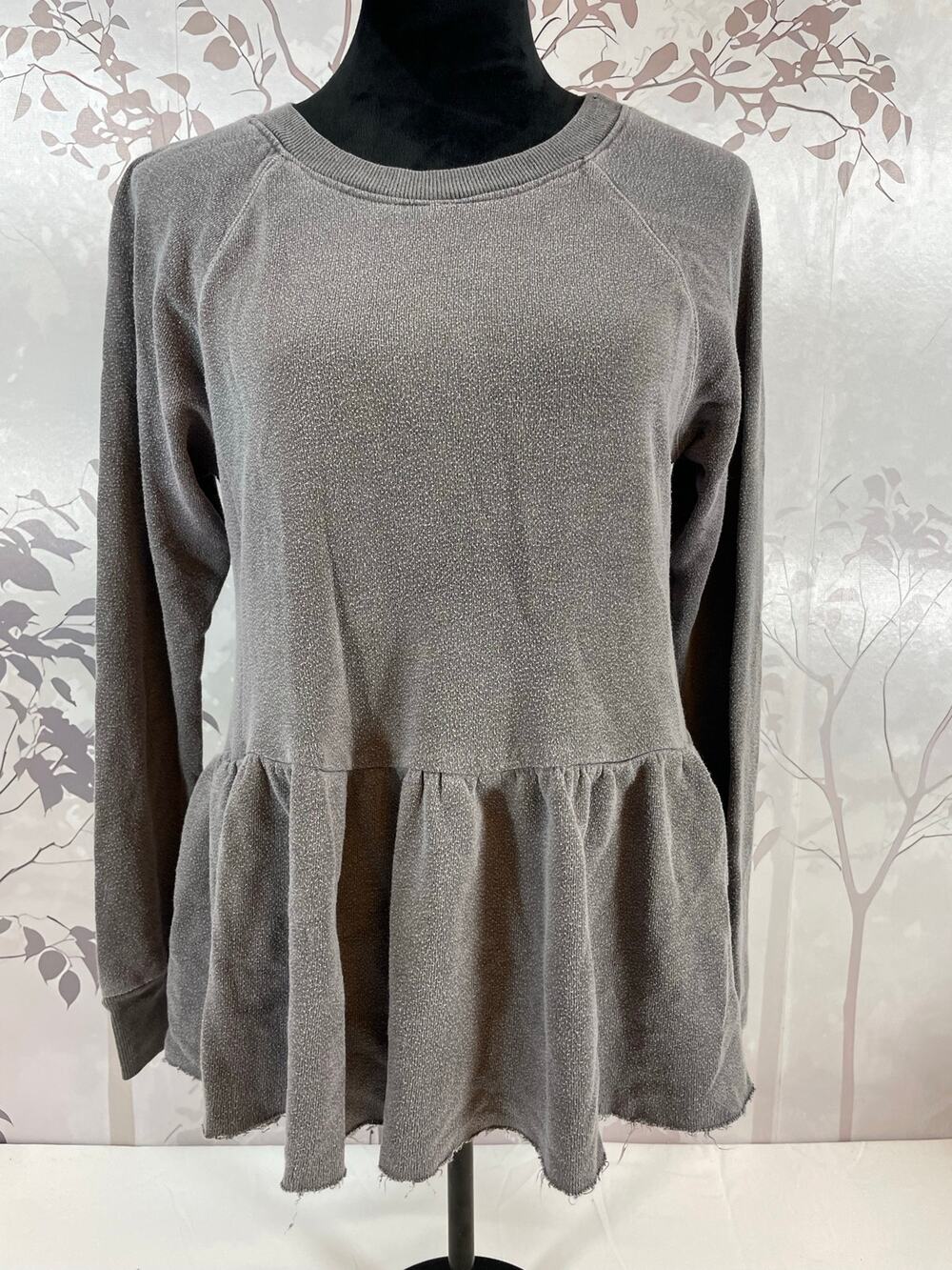 Truly Madly Deeply Peplum Sweatshirt Medium Grey Washed Fleece Raw Hem Top